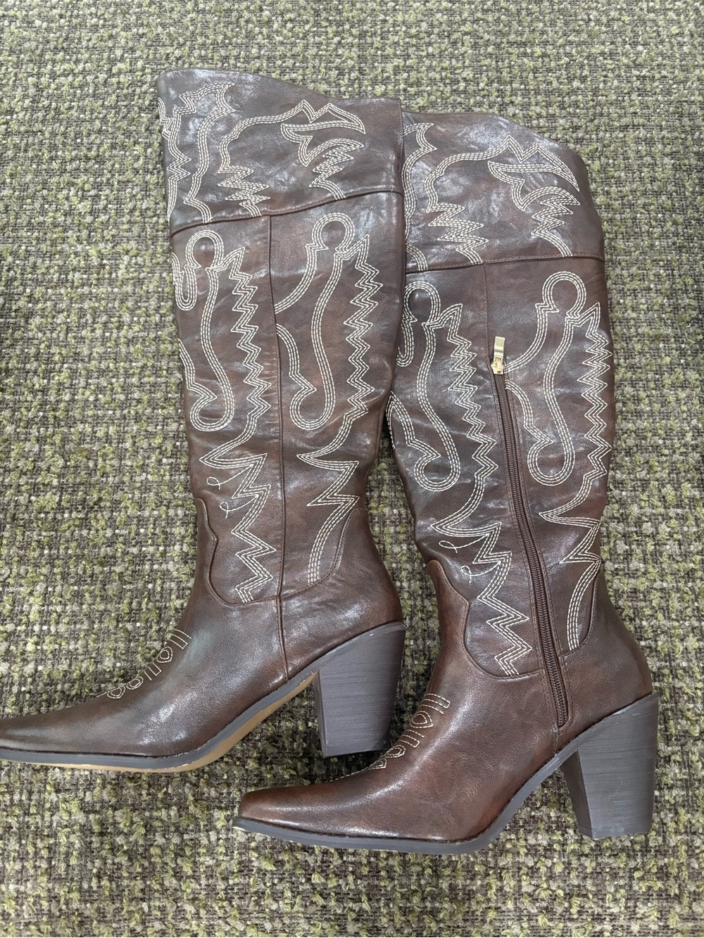 Embroidered Tall Brown Leather Cowboy Boots - Picture 7 of 9